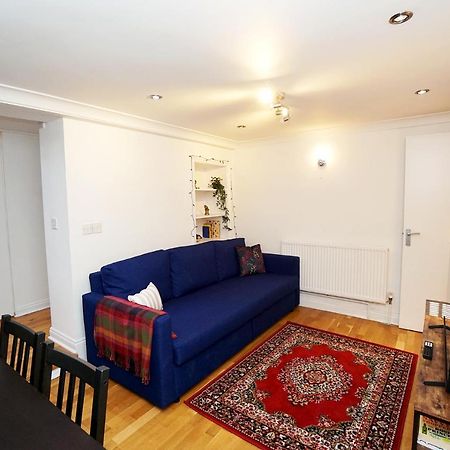 Cozy Retreat By Aresti Hotels London Luaran gambar
